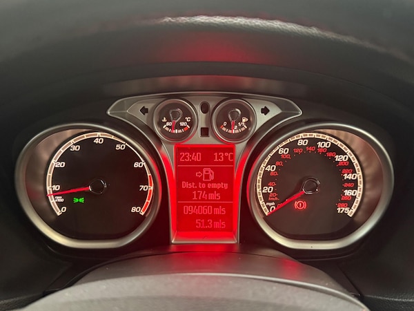 Used Ford Focus 2009 for sale - 76315028: Photo 17
