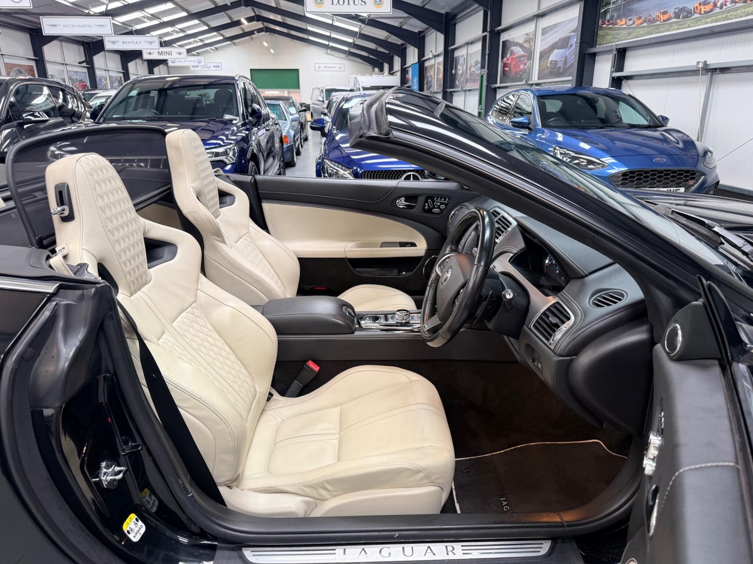 Used Jaguar XK for sale - 78127538: Photo 18