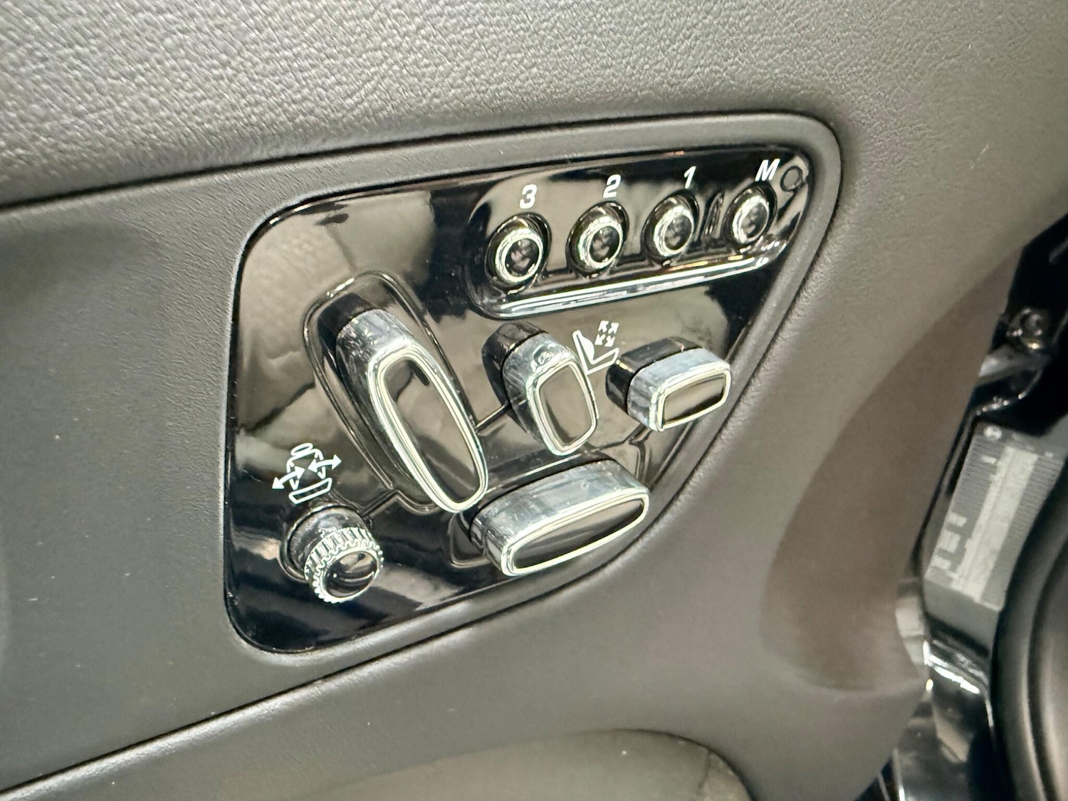 Used Jaguar XK for sale - 78127538: Photo 20