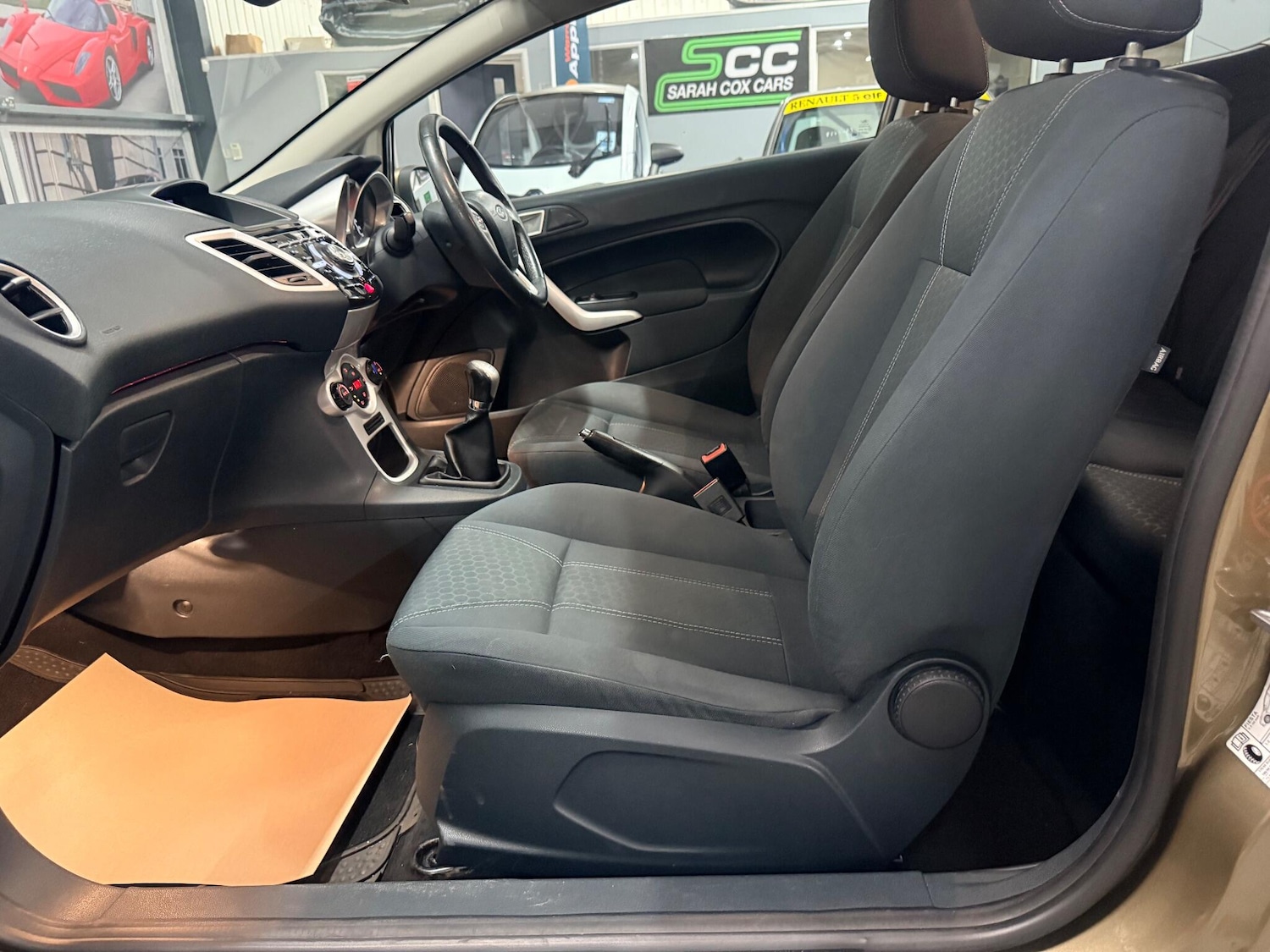 Used Ford Fiesta 2012 for sale - 76771984: Photo 4