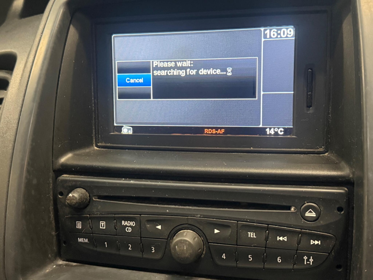 Used Renault Trafic 2013 for sale - 76995791: Photo 13