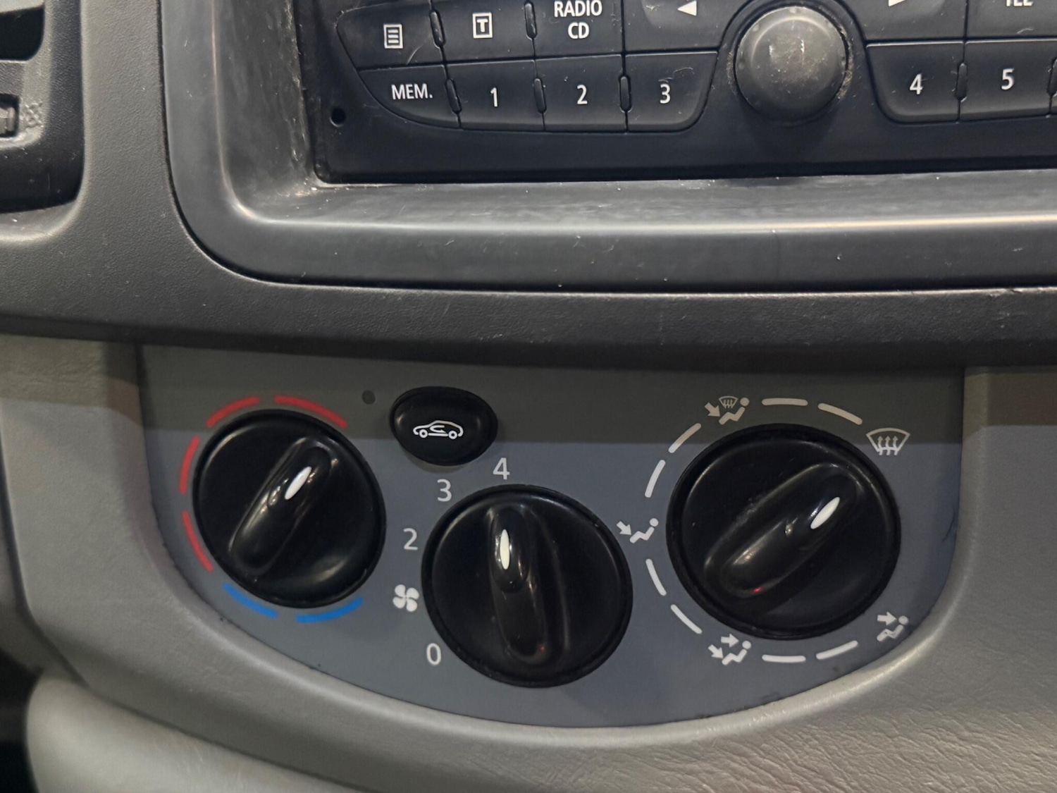 Used Renault Trafic 2013 for sale - 76995791: Photo 17