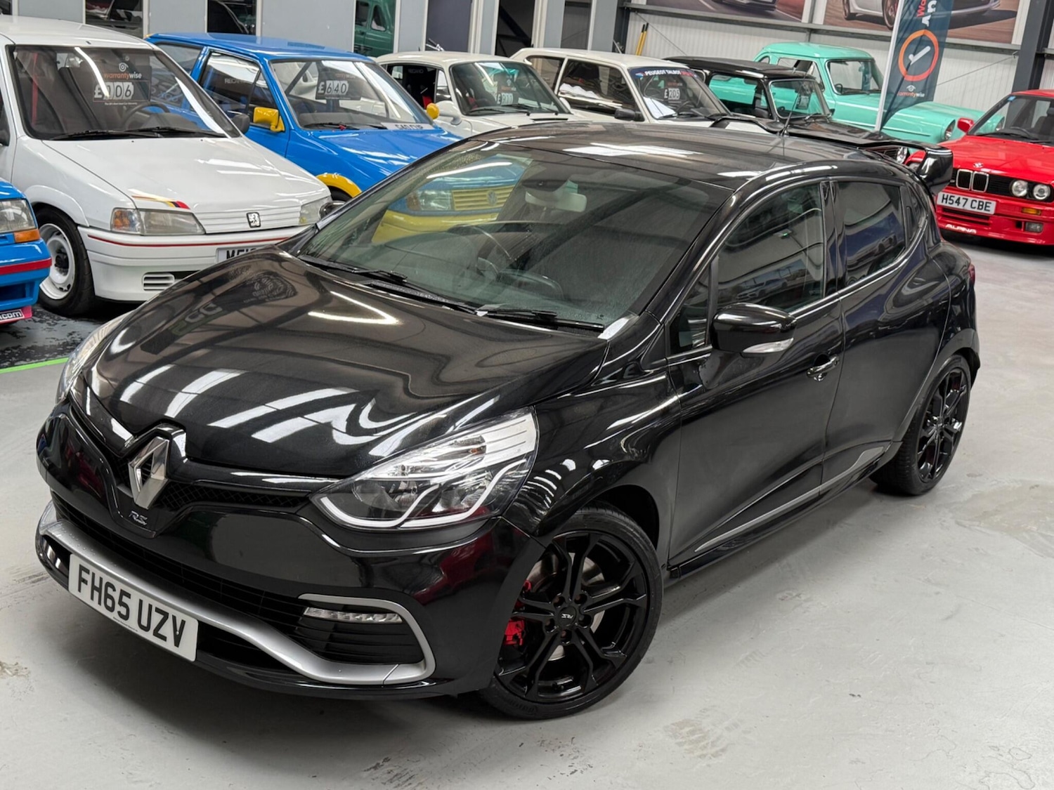 Used Renault Clio 2015 for sale - 76153174: Photo 1