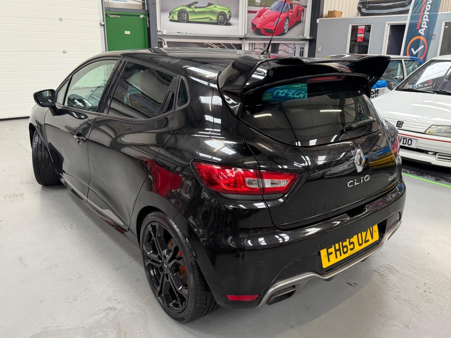 Used Renault Clio 2015 for sale - 76153174: Photo 6