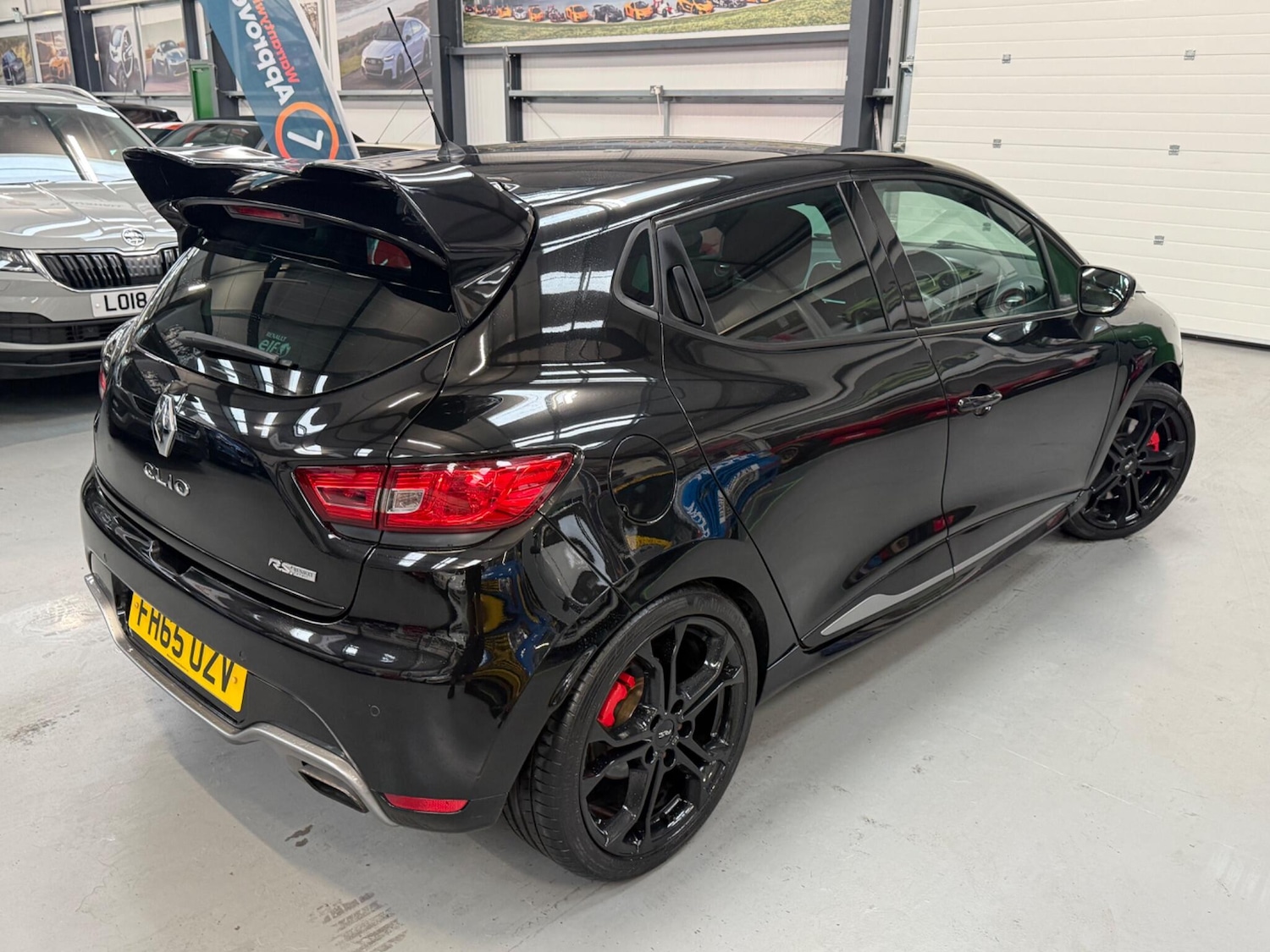 Used Renault Clio 2015 for sale - 76153174: Photo 8