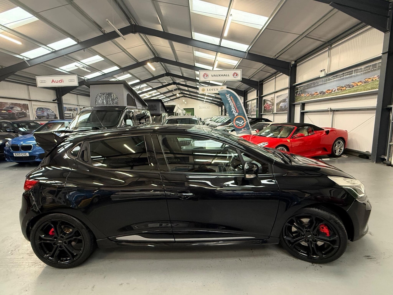Used Renault Clio 2015 for sale - 76153174: Photo 9