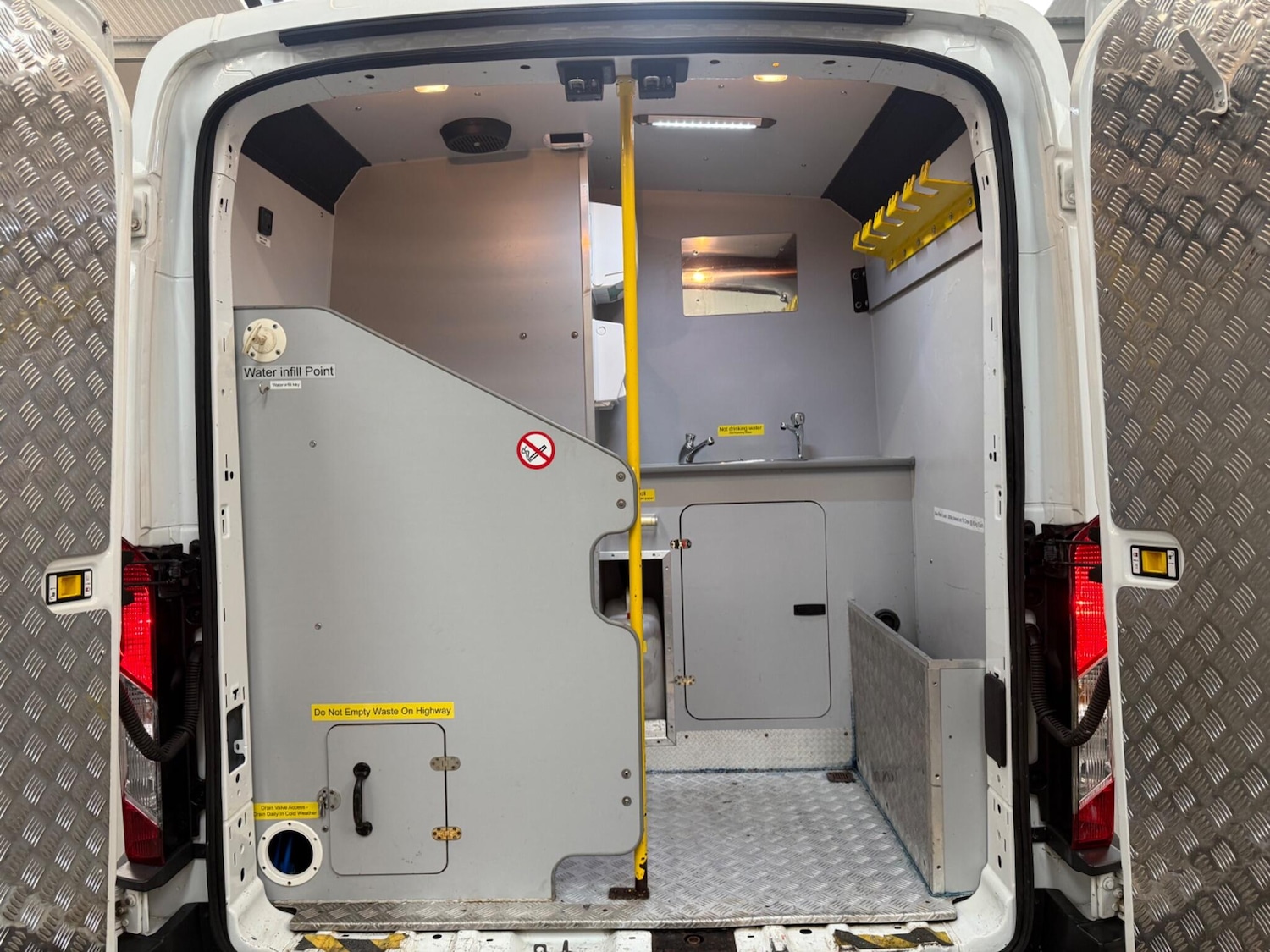 Used Ford Transit 2017 for sale - 76270141: Photo 10