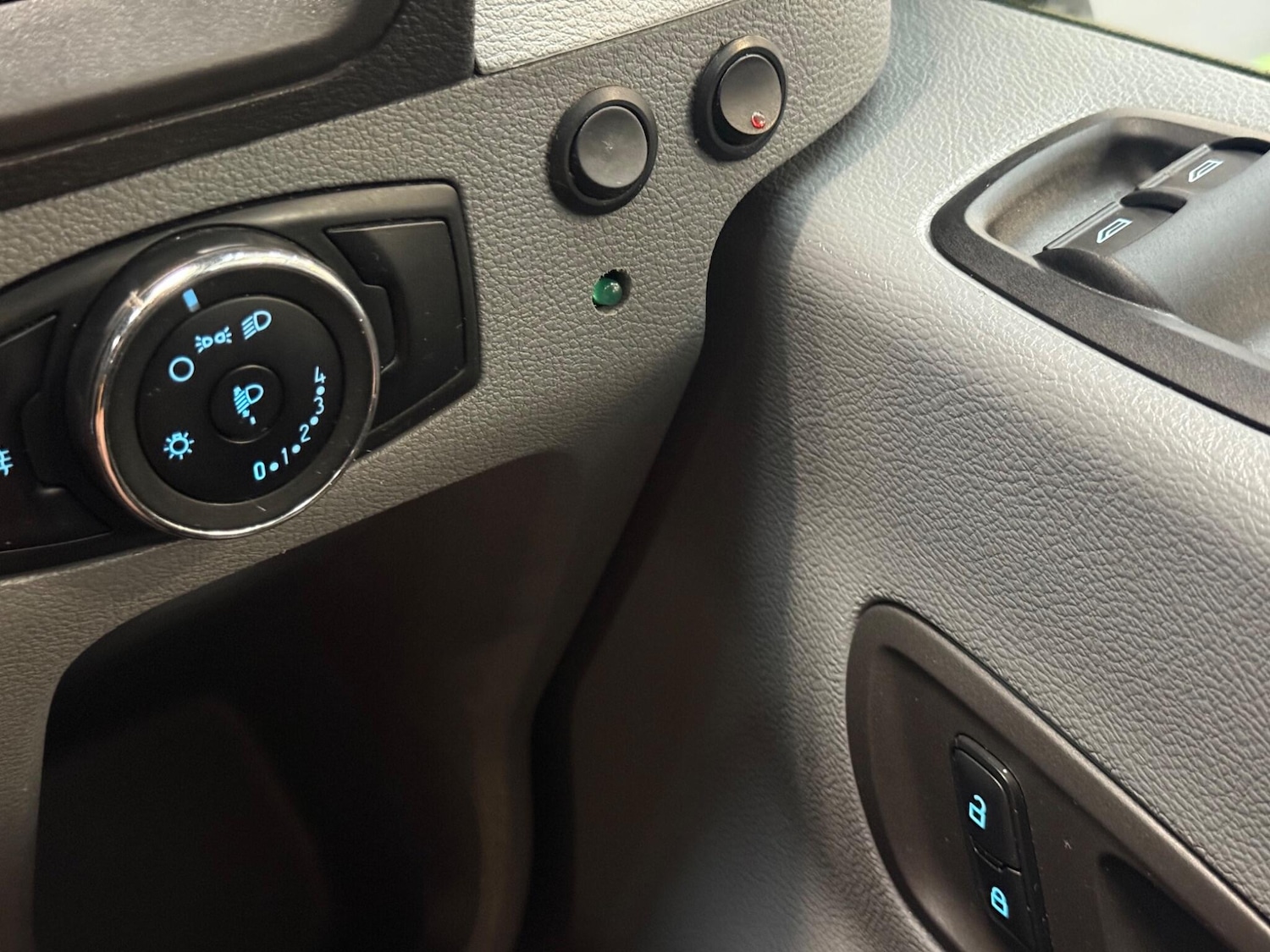 Used Ford Transit 2017 for sale - 76270141: Photo 29