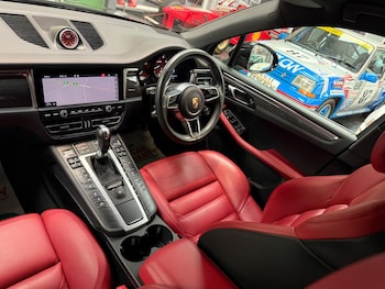 Used Porsche Macan 2020 for sale - 76989492: Photo