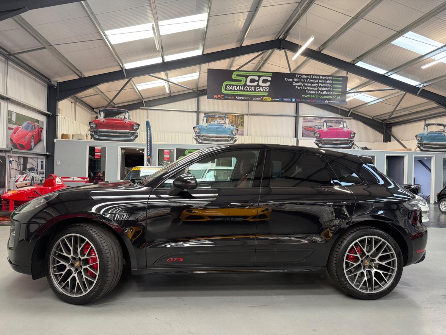 Used Porsche Macan 2020 for sale - 76989492: Photo 7