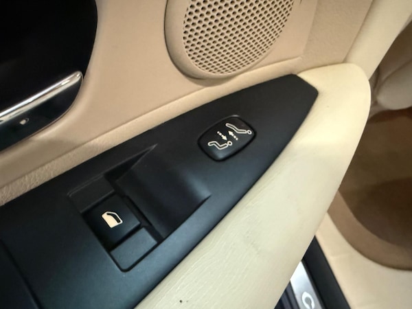 Used Citroen C6 2007 for sale - 76213960: Photo 32