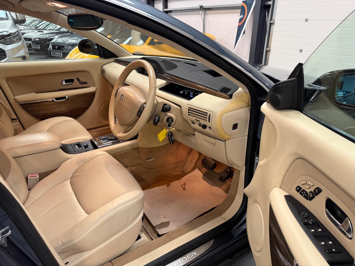 Used Citroen C6 for sale - 76440403: Photo 11