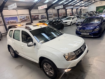Used Dacia Duster 2015 for sale - 78127350: Photo
