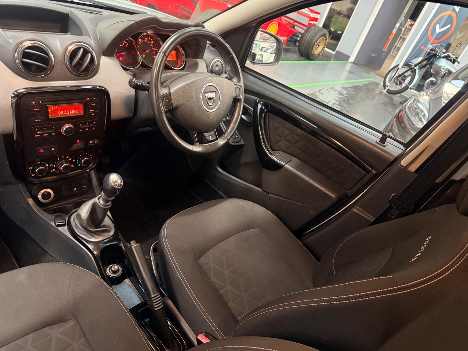 Used Dacia Duster 2015 for sale - 78127350: Photo 3