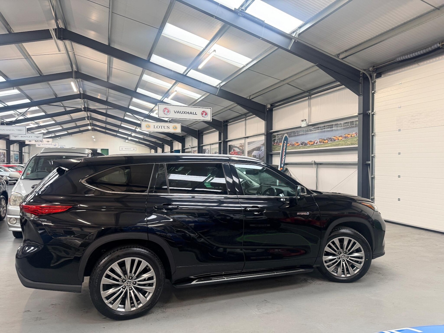 Used Toyota Highlander 2021 for sale - 76765304: Photo 10