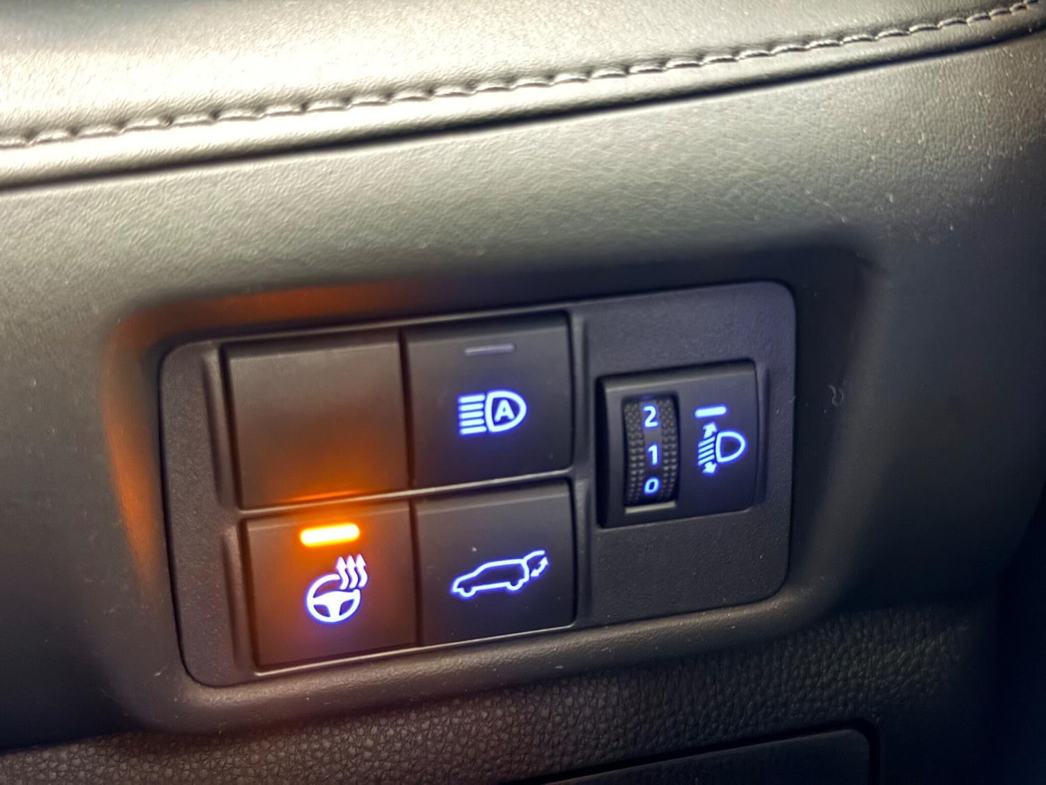 Used Toyota Highlander 2021 for sale - 76765304: Photo 19