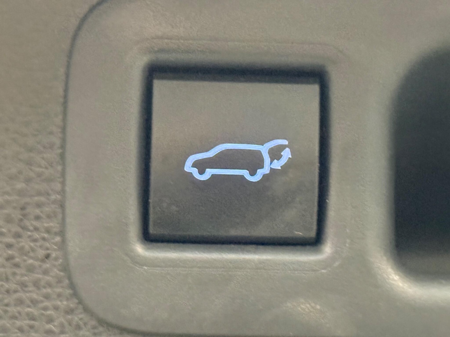 Used Toyota Highlander 2021 for sale - 76765304: Photo 31