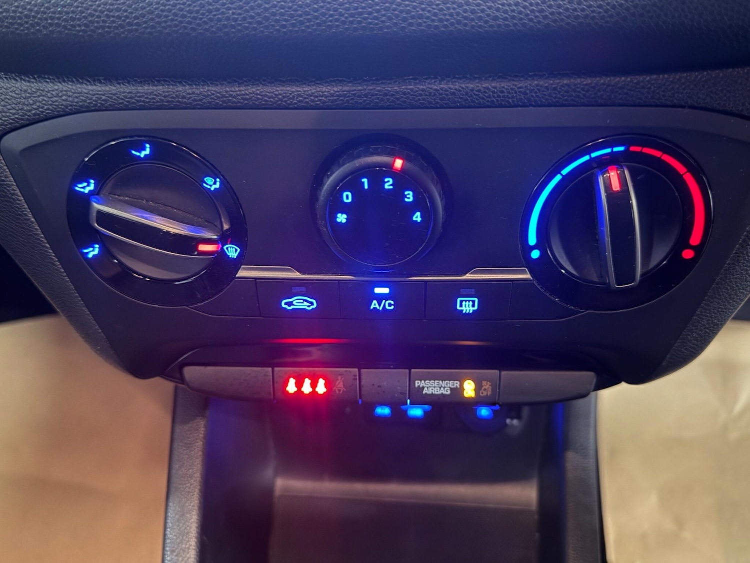 Used Hyundai i20 2019 for sale - 76521658: Photo 19