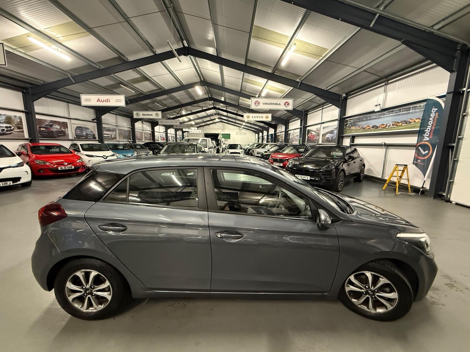 Used Hyundai i20 2019 for sale - 76521658: Photo 9