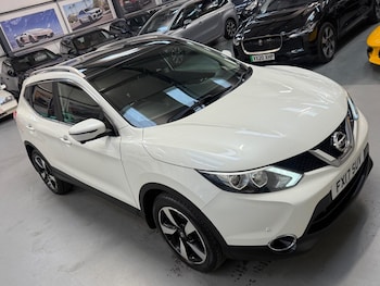 Used Nissan Qashqai 2017 for sale - 76307168: Photo 2