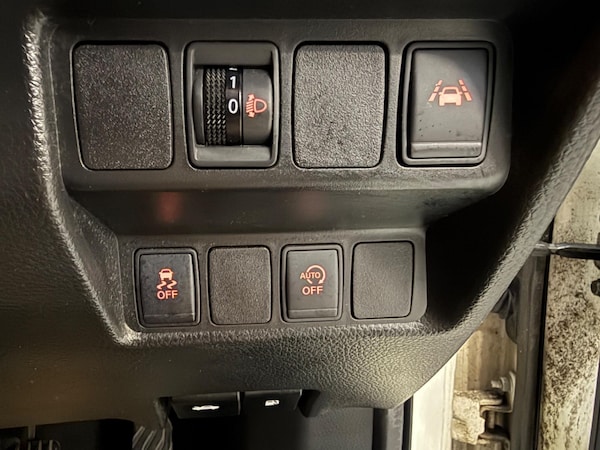 Used Nissan Qashqai 2017 for sale - 76307168: Photo 30