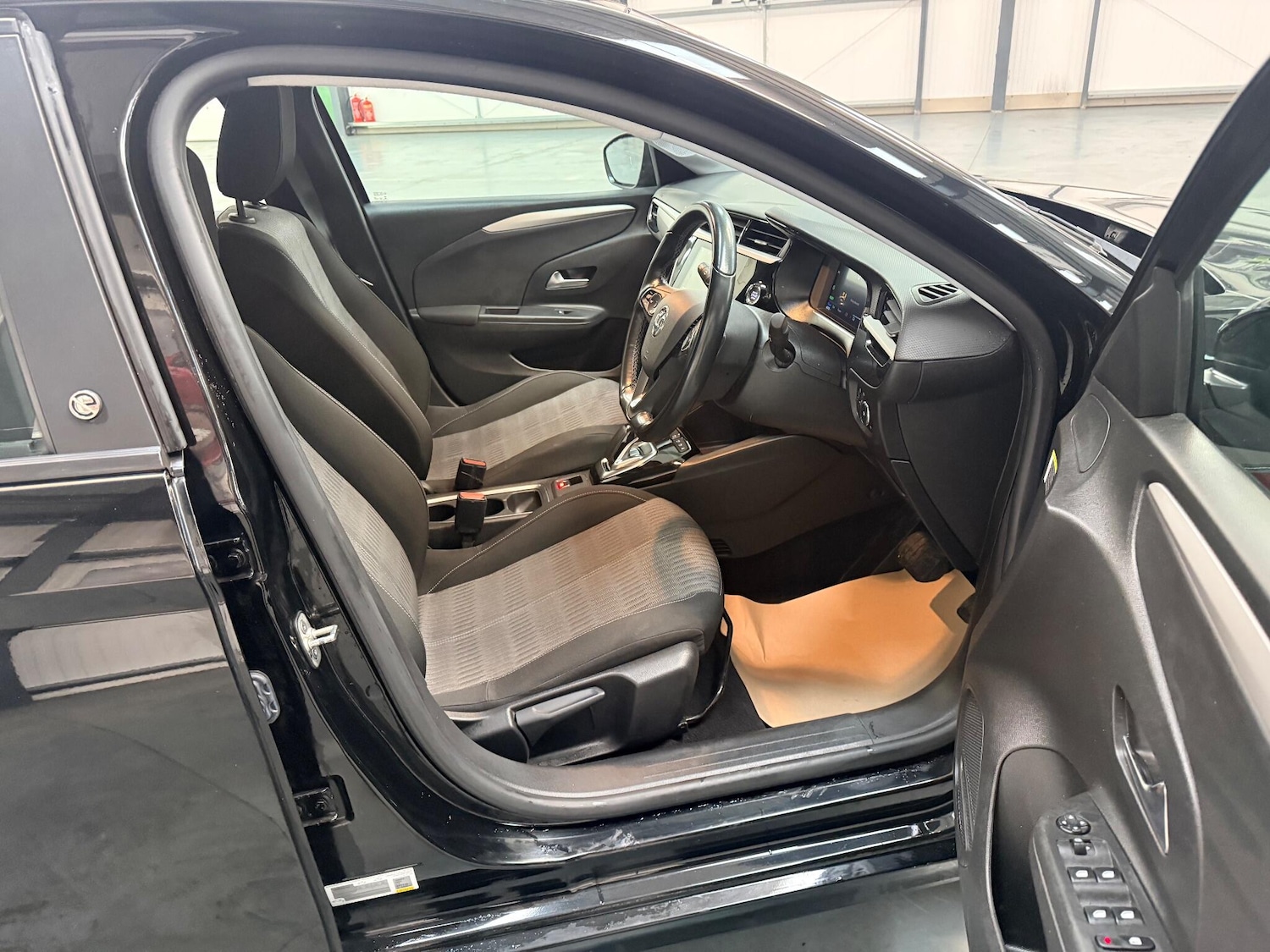 Used Vauxhall Corsa for sale - 77238588: Photo 10