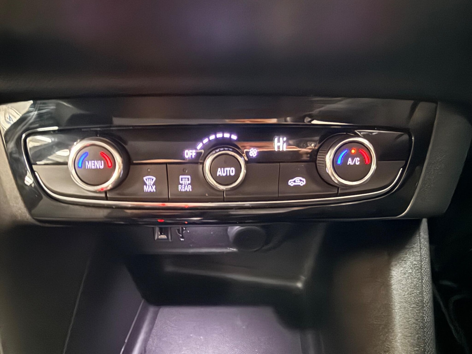 Used Vauxhall Corsa for sale - 77238588: Photo 24