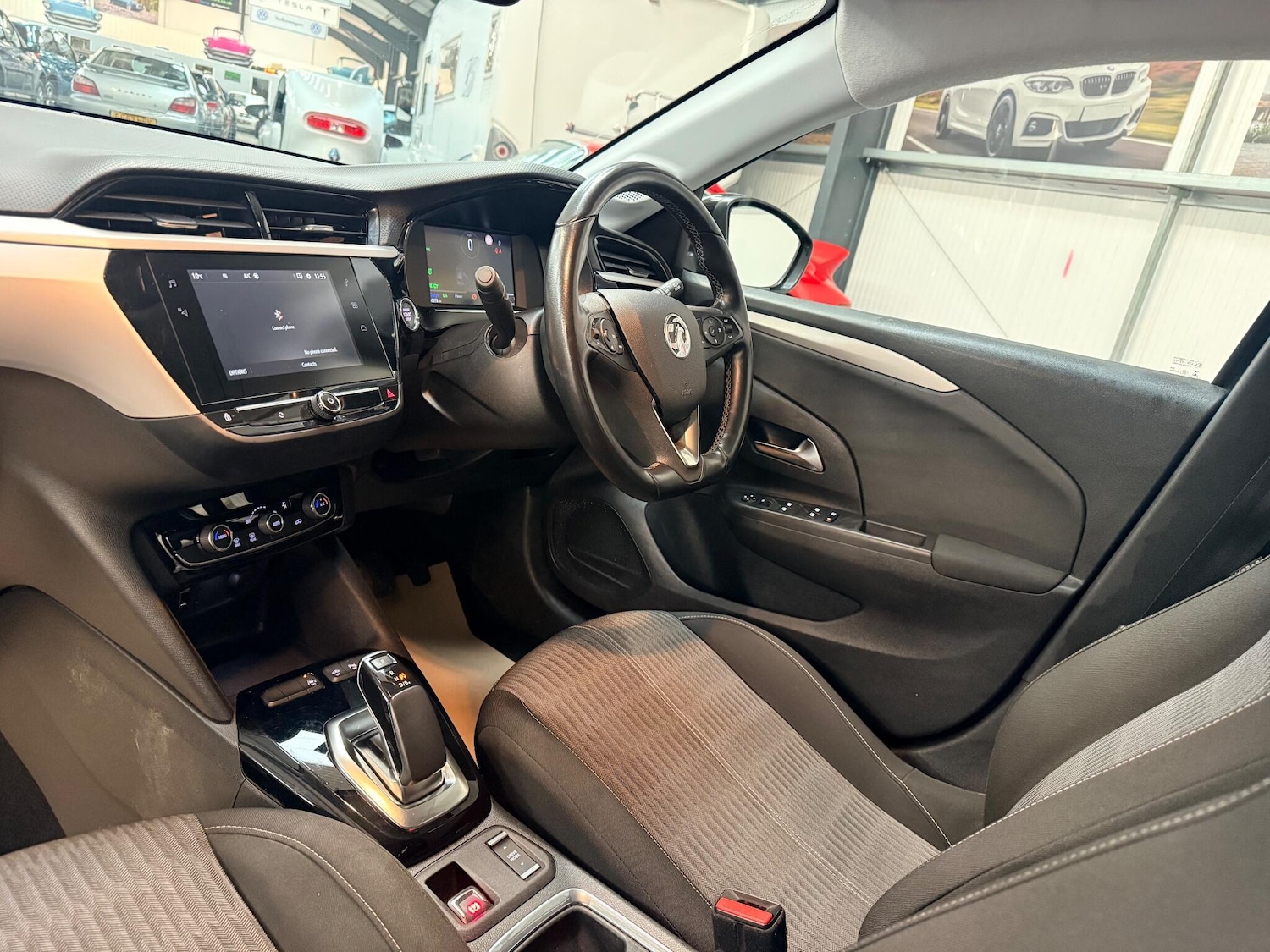 Used Vauxhall Corsa for sale - 77238588: Photo 3