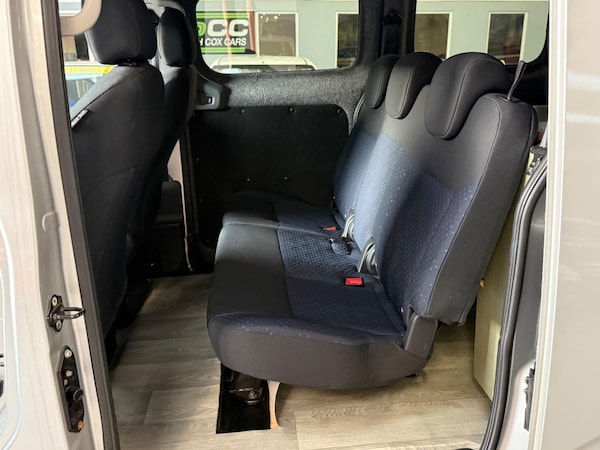 Used Nissan NV200 2015 for sale - 76314915: Photo 4