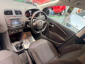 Used Volkswagen Polo 2016 for sale - 78796459: Photo