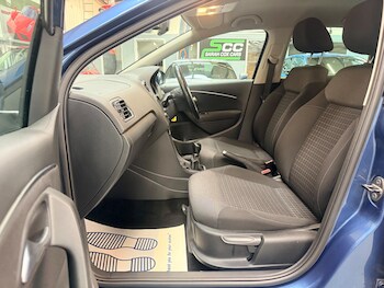 Used Volkswagen Polo 2016 for sale - 78796459: Photo