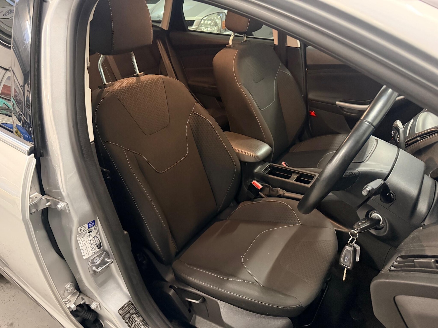 Used Ford Focus 2015 for sale - 76936020: Photo 27