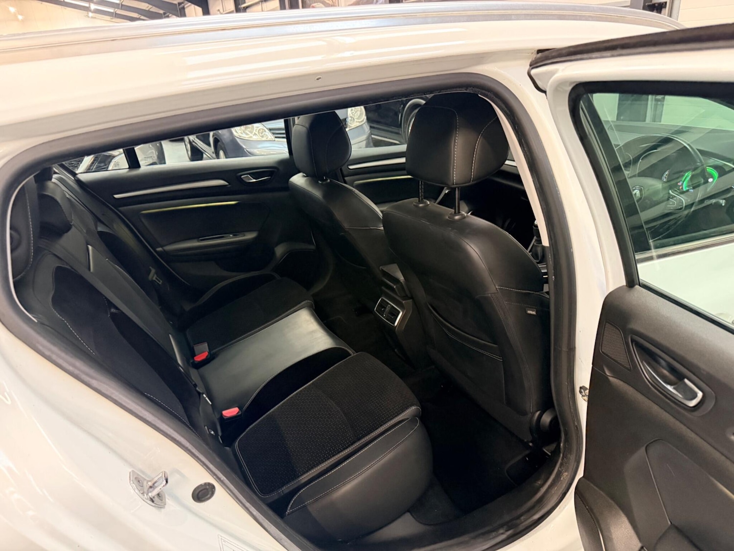 Used Renault Megane 2017 for sale - 78046846: Photo 23