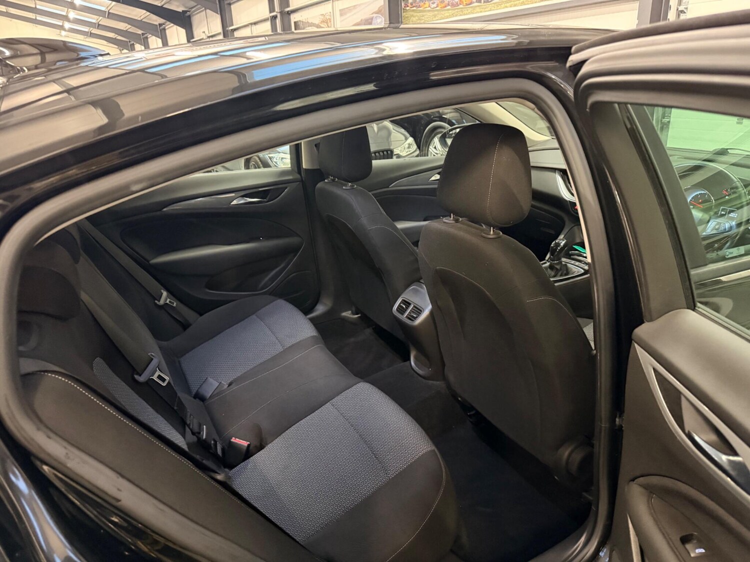 Used Vauxhall Insignia 2017 for sale - 77838800: Photo 29