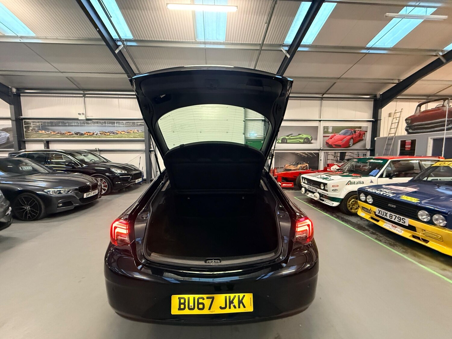 Used Vauxhall Insignia 2017 for sale - 77838800: Photo 30