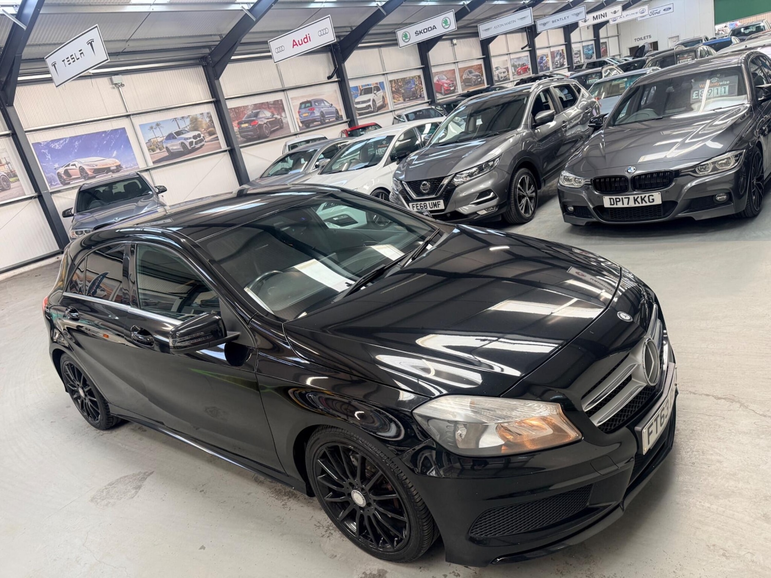 Used Mercedes-Benz A-Class 2014 for sale - 77839619: Photo 2