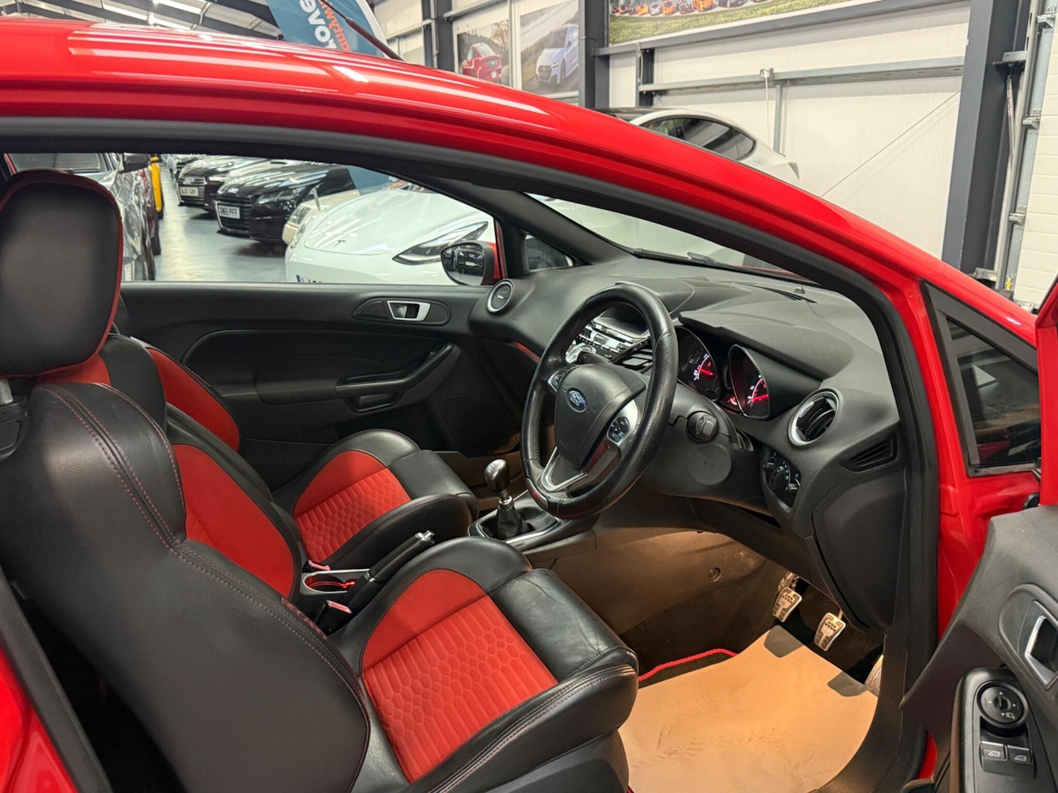 Used Ford Fiesta 2017 for sale - 76122772: Photo 9