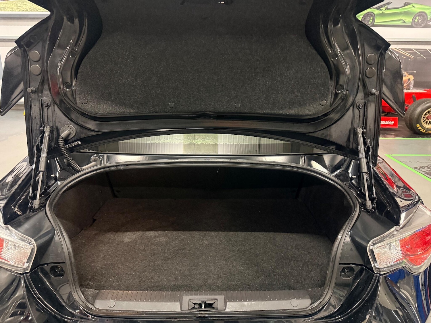 Used Toyota GT86 2013 for sale - 76899265: Photo 32