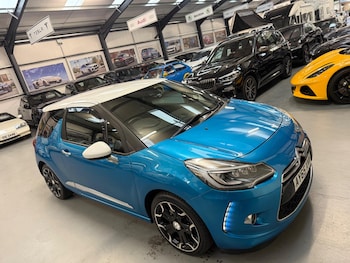 DS Automobiles - DS 3