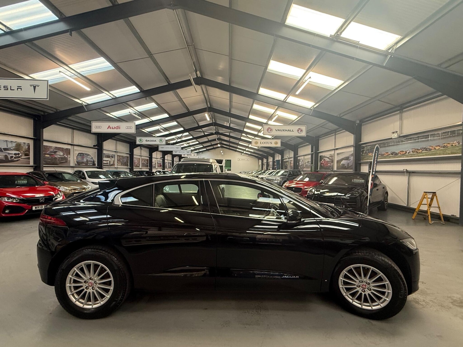 Used Jaguar I-Pace 2019 for sale - 76781426: Photo 9