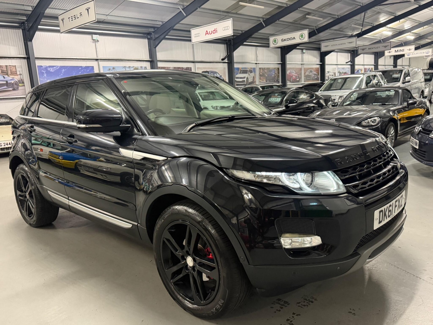 Used Land Rover Range Rover Evoque 2011 for sale - 76457676: Photo 14