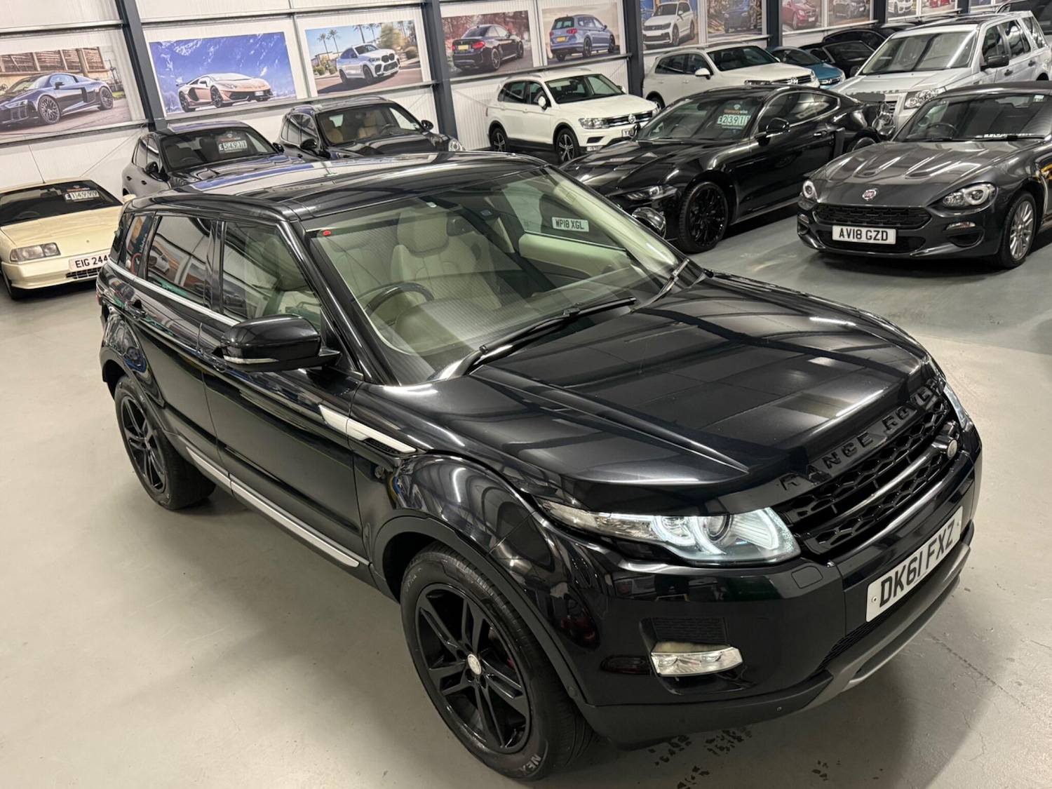Used Land Rover Range Rover Evoque 2011 for sale - 76457676: Photo 2