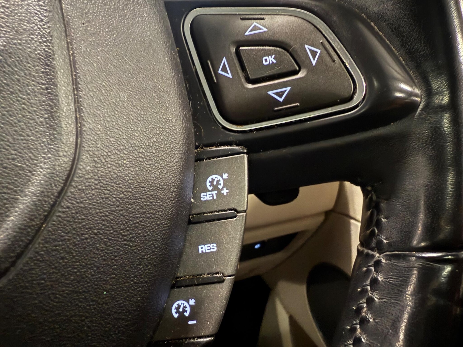 Used Land Rover Range Rover Evoque 2011 for sale - 76457676: Photo 23