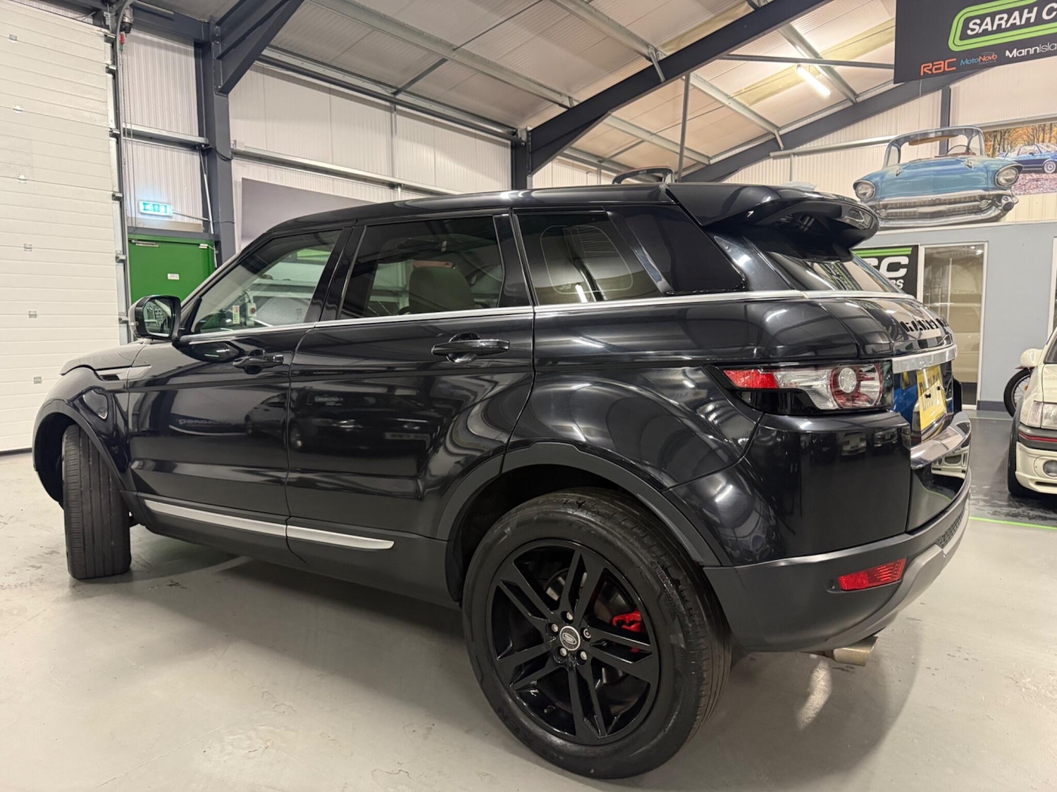 Used Land Rover Range Rover Evoque 2011 for sale - 76457676: Photo 9