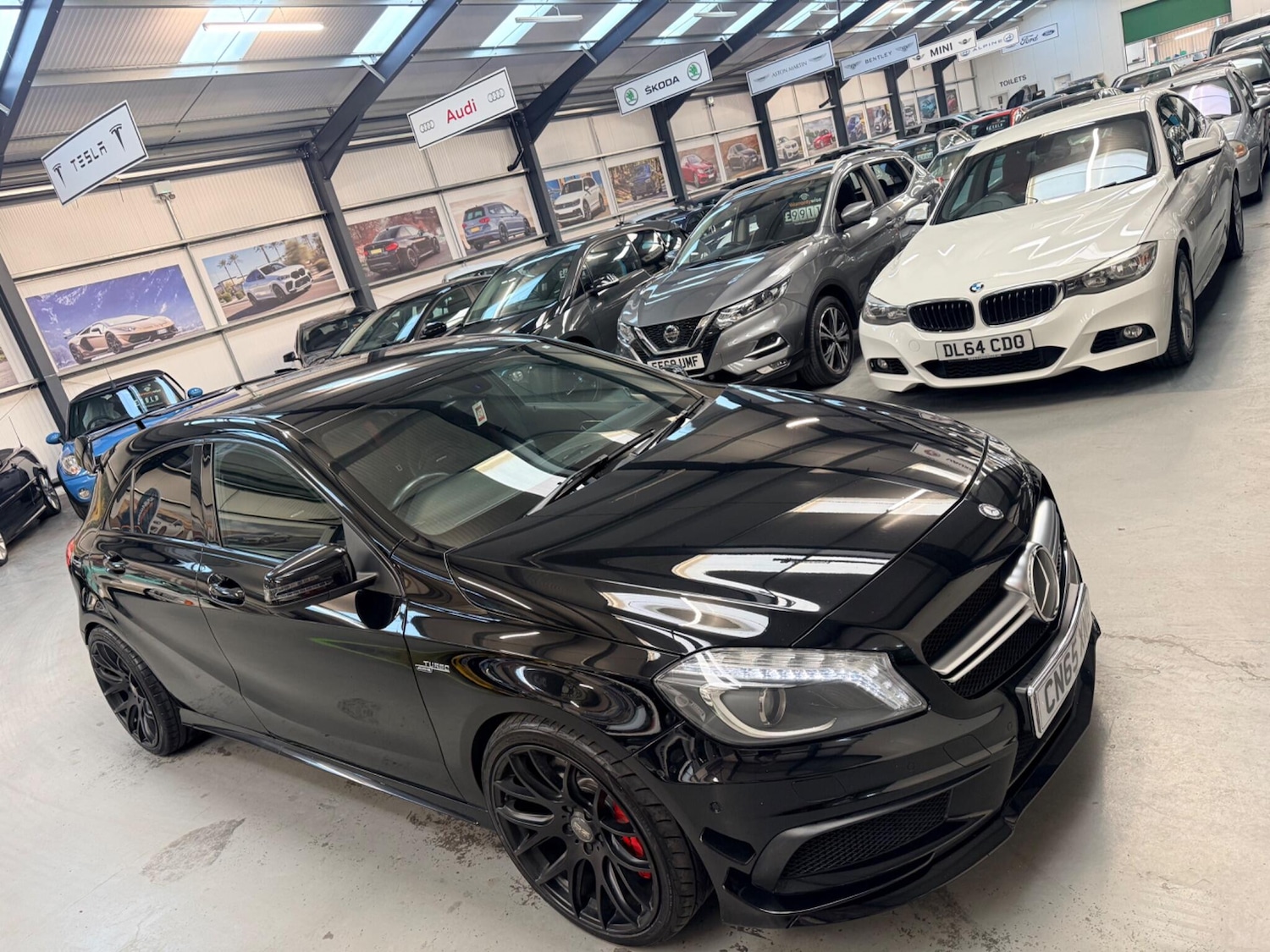 Used Mercedes-Benz A-Class for sale - 77978466: Photo 2