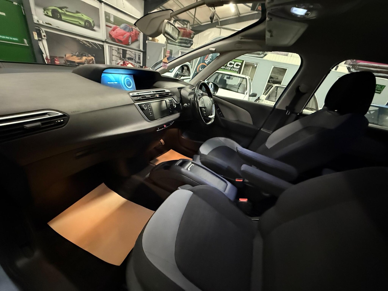 Used Citroen C4 Grand Picasso 2014 for sale - 76521662: Photo 2