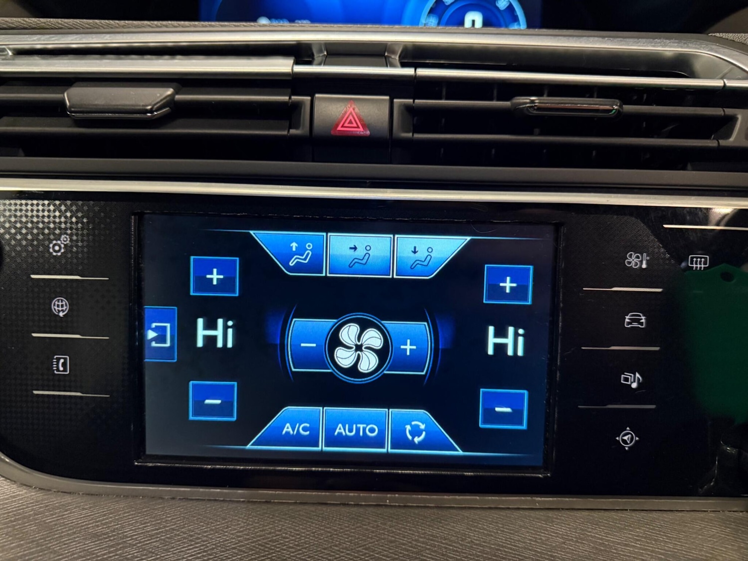 Used Citroen C4 Grand Picasso 2014 for sale - 76521662: Photo 24