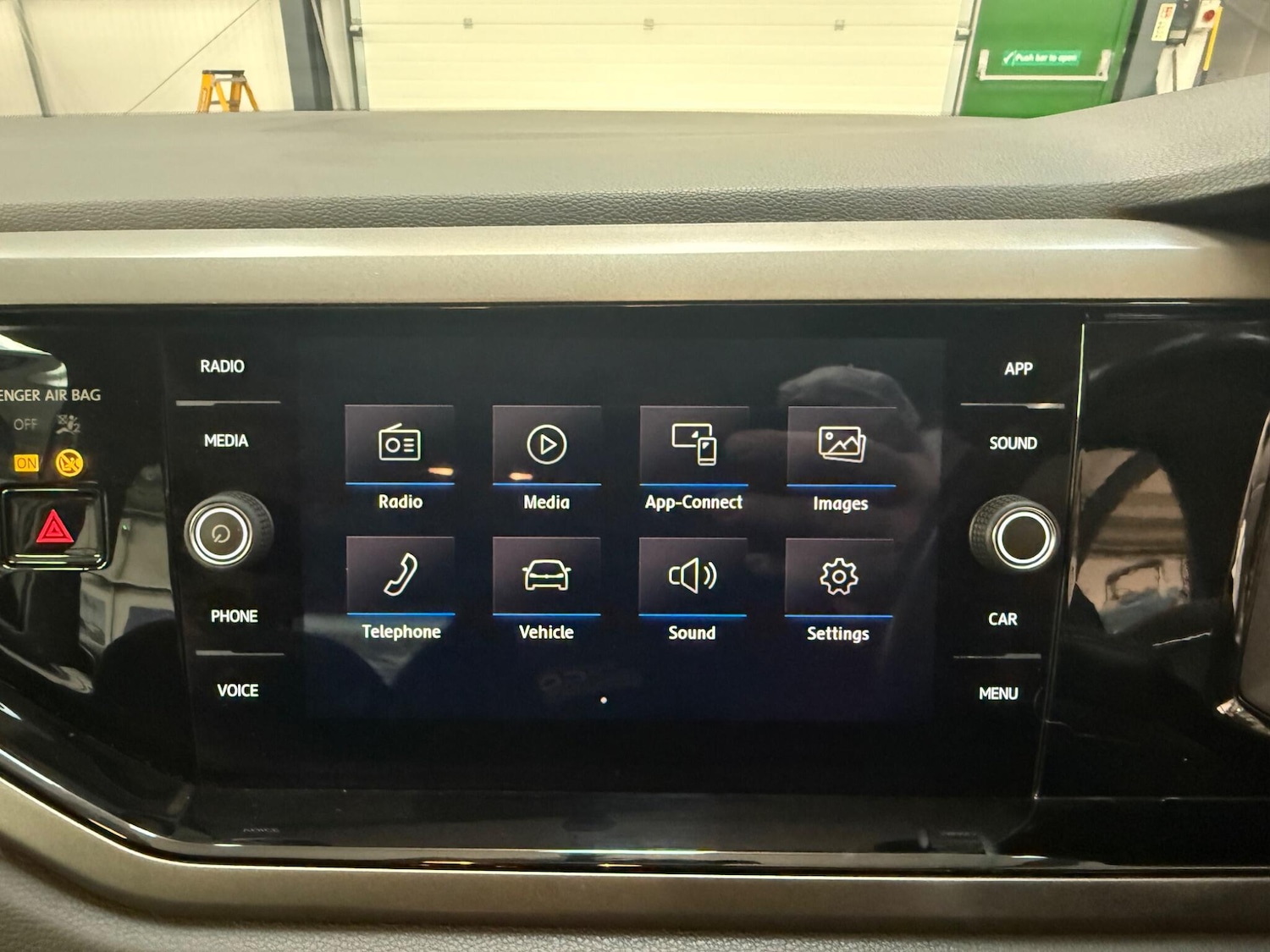 Used Volkswagen Polo 2019 for sale - 76735202: Photo 24