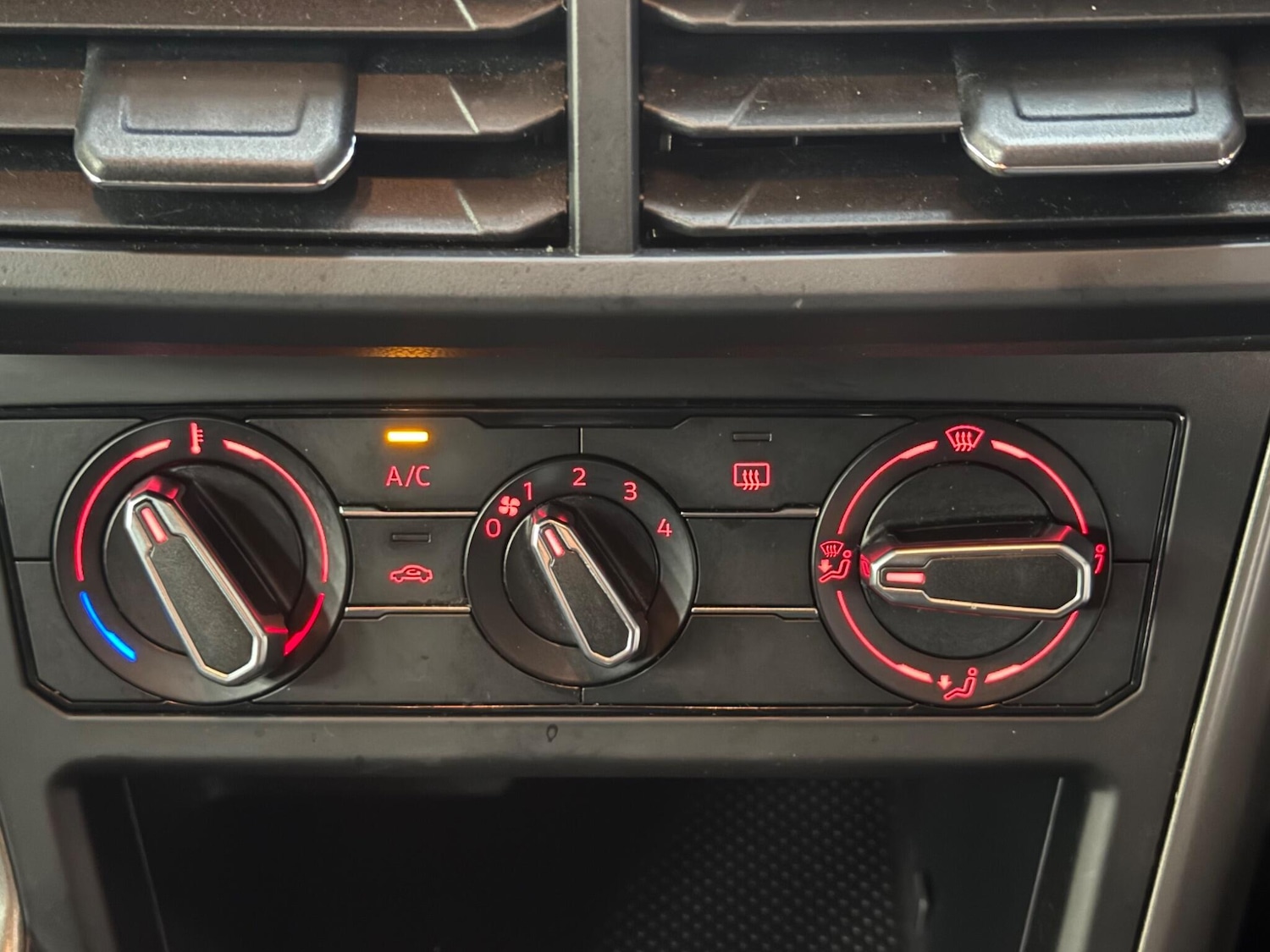 Used Volkswagen Polo 2019 for sale - 76735202: Photo 26