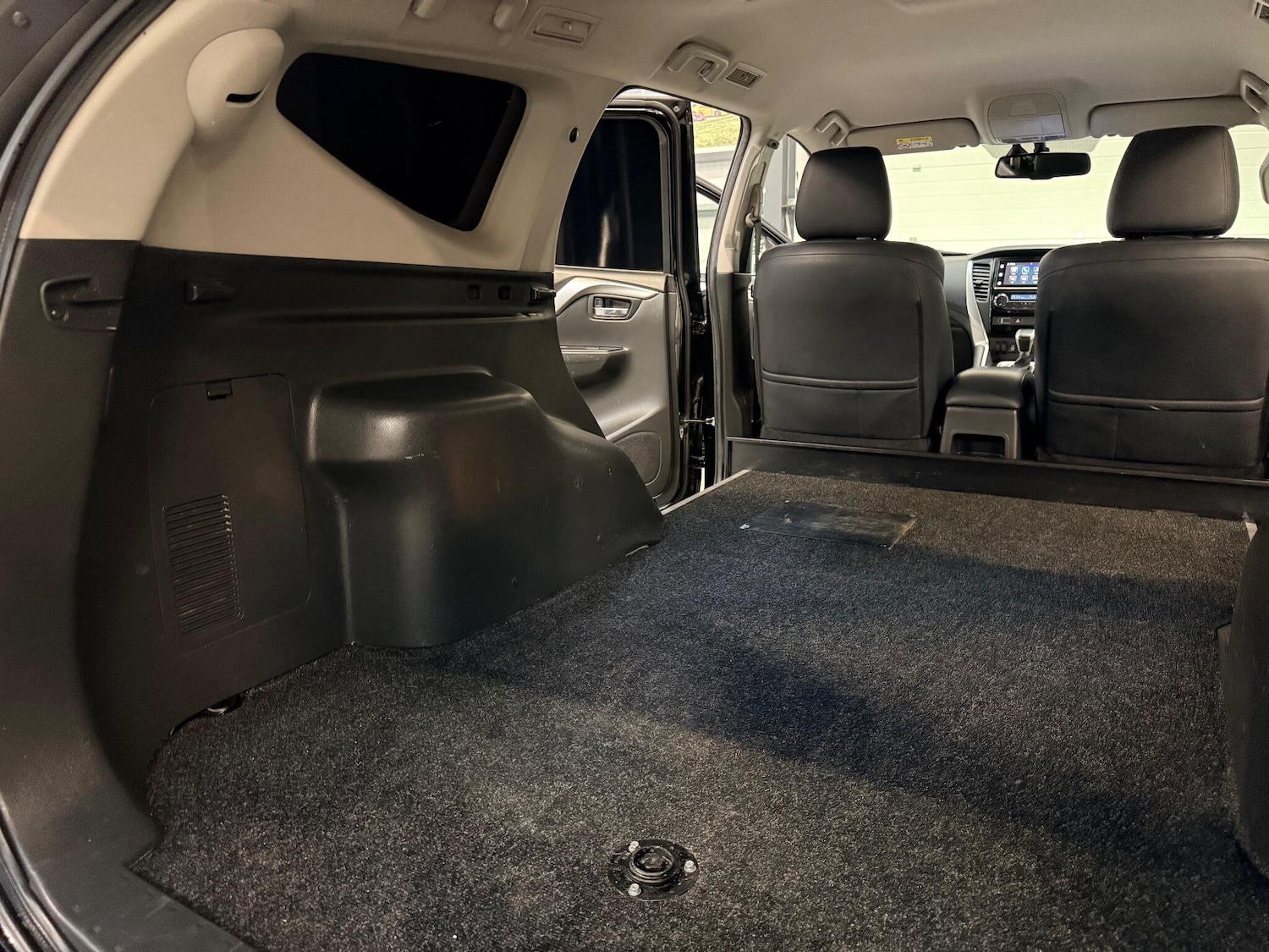 Used Mitsubishi Shogun Sport for sale - 77074955: Photo 24